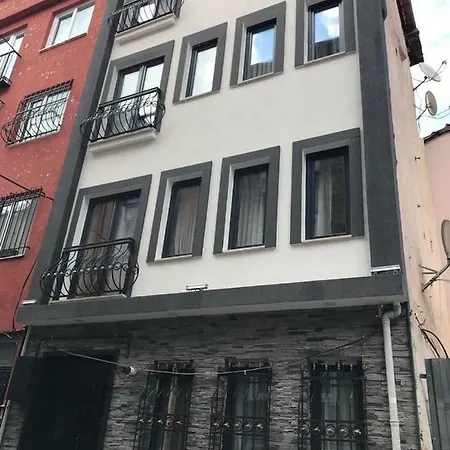 Golden Arrow Suits Ortakoey Aparthotel Istanbul